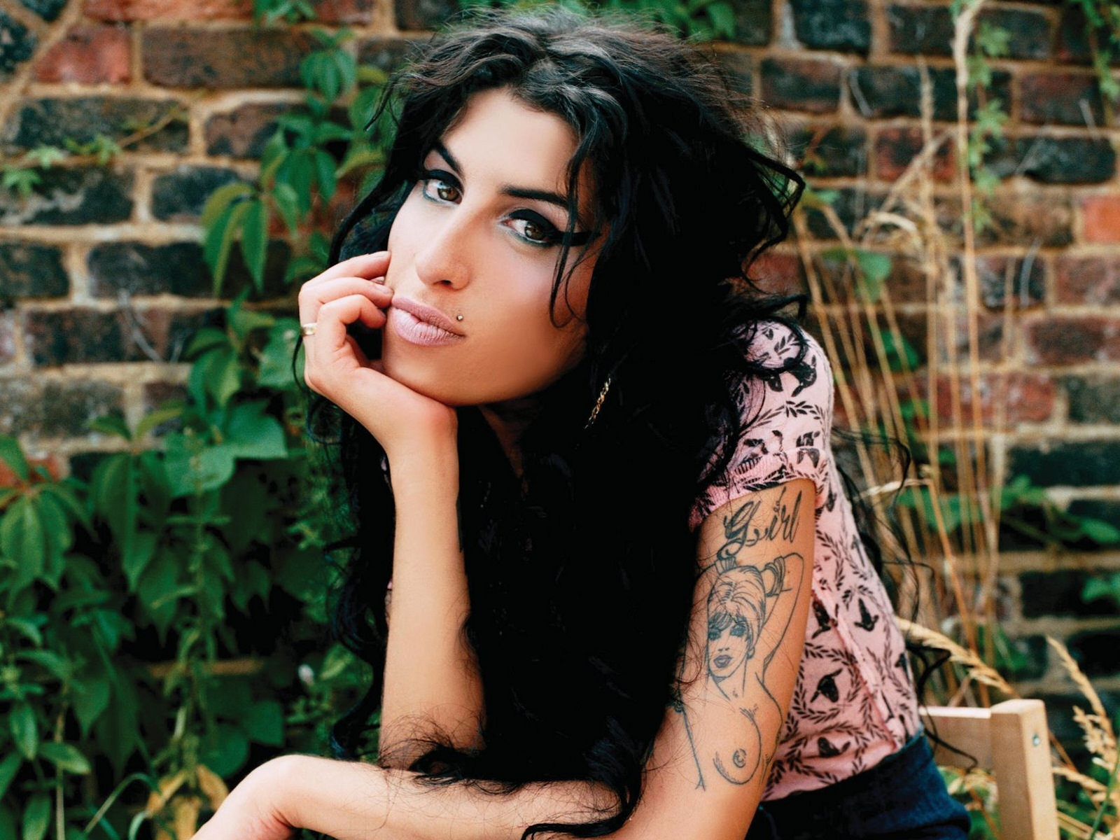 Amy_Winehouse_02_1600x1200.jpg
