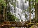 Chutes Ramona et pond de bois Oregon 1600x1200