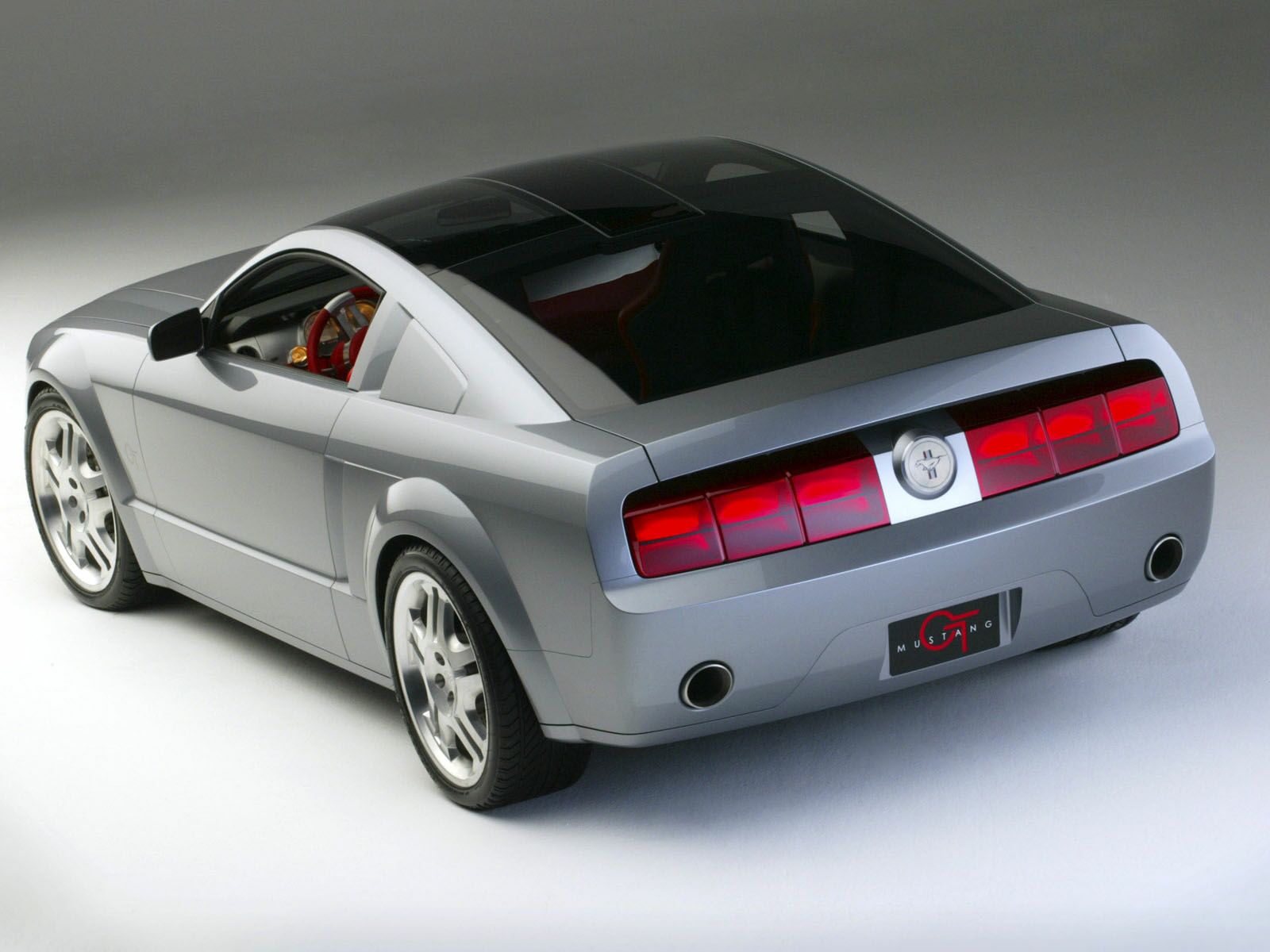 Ford_Mustang_GT_Concept_03_1600x1200.jpg